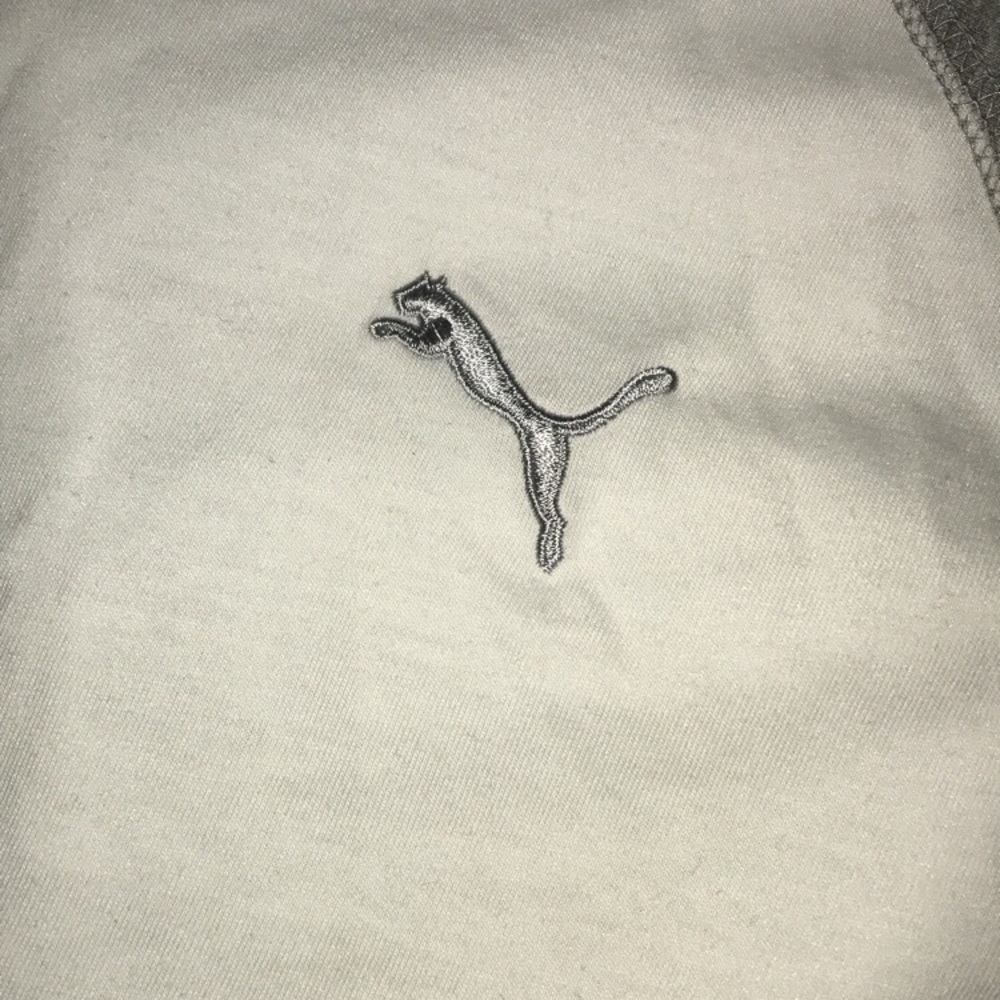 Light weight puma sweatshirt